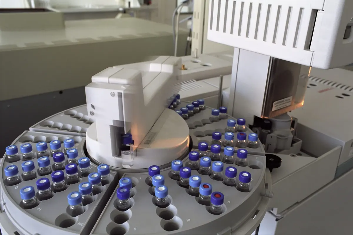 Sample vials loaded in a laboratory analyser